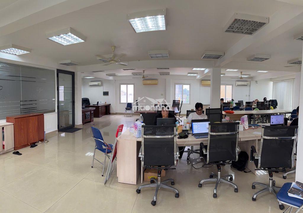 Cho thuê lầu 2 tòa nhà ngay mặt tiền trường sơn tân bình - 3