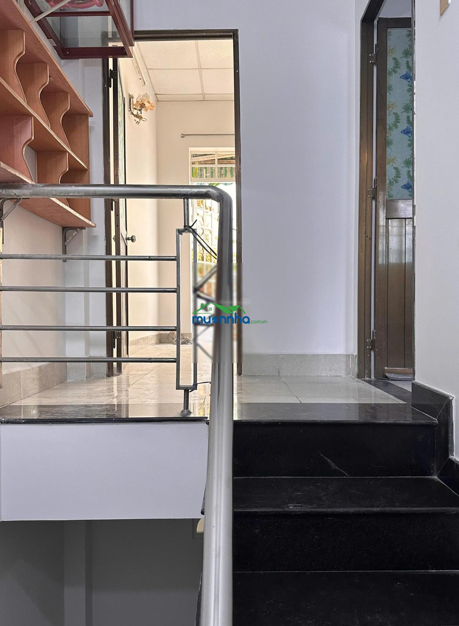 Bán nhà 2 tầng gần lê văn việt q9 - dtsd 65m2 - ko lộ giới - nh hỗ trợ vay - 3