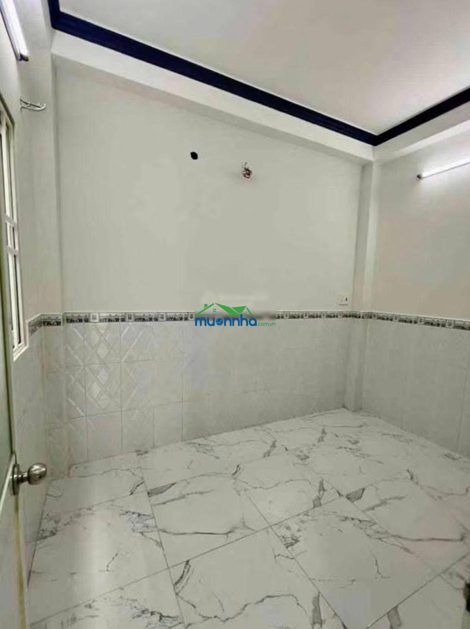 Kẹt tiền cần bán gấp căn nhà tại đường cao thắng, quận 10. chỉ 6 tỷ 350/56m2, shc!!!