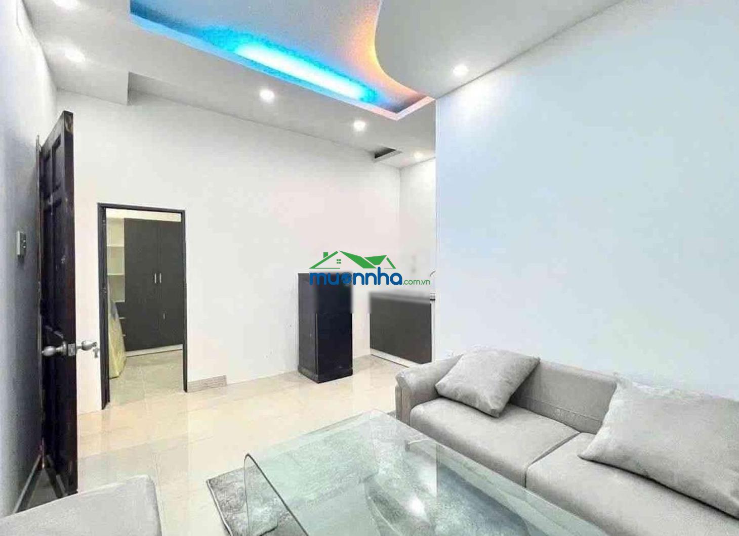 Bán nhà 4 tầng hxh phạm văn chiêu