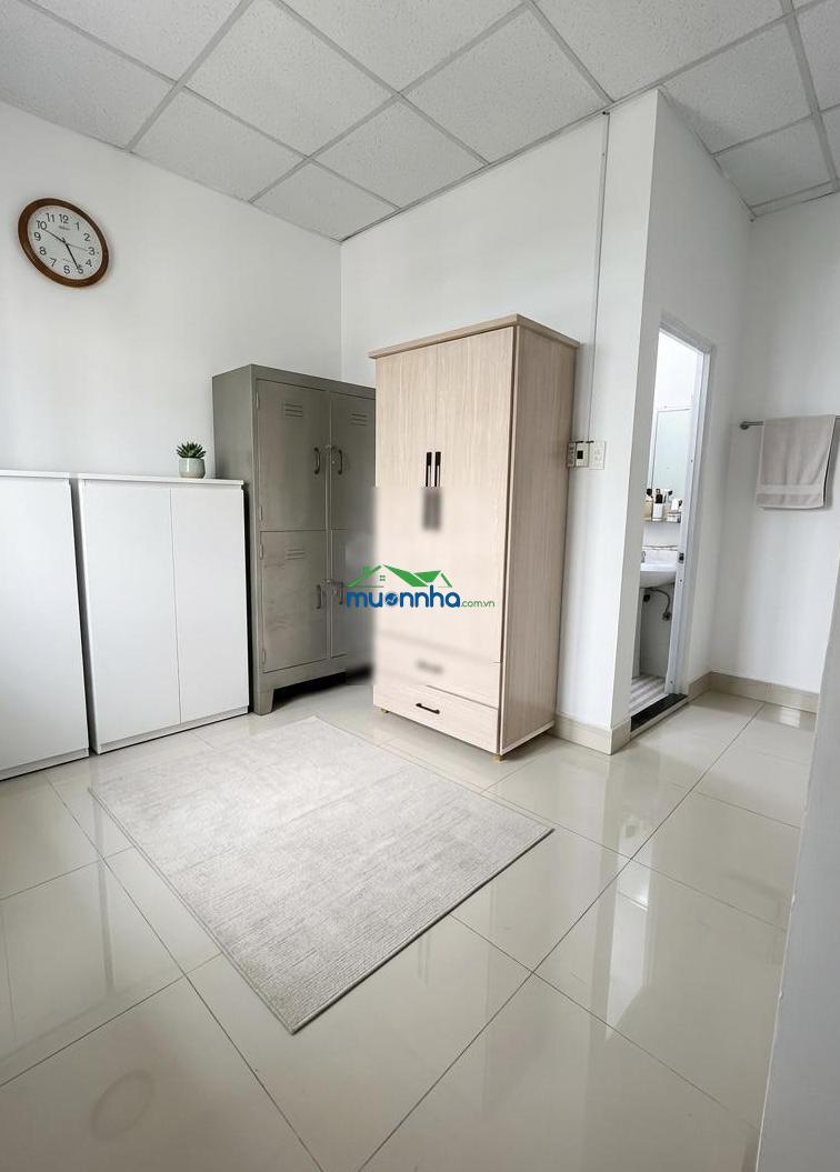 Lô góc 2mt kinh doanh - hiệp phú 2t - 4pn - 2wc giá 3,5 tỷ dt: 40m2 chỉ 200m ra song hành hà nội - 3