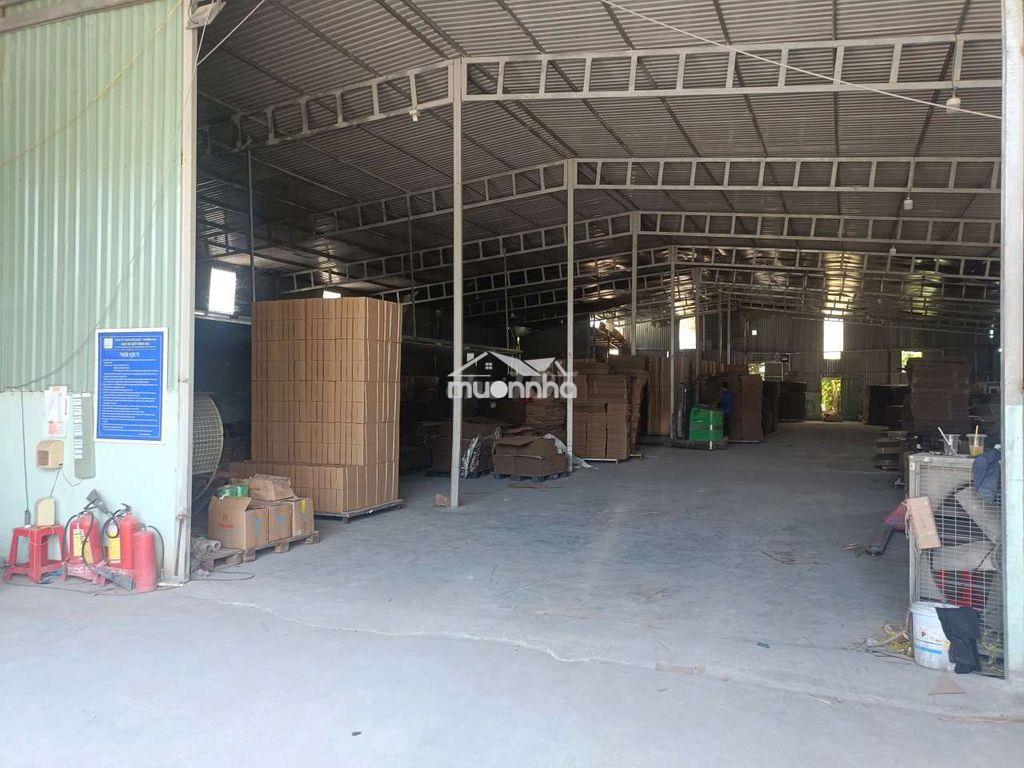 Xưởng 1100m/35tr có 3 pha và văn phòng - 2
