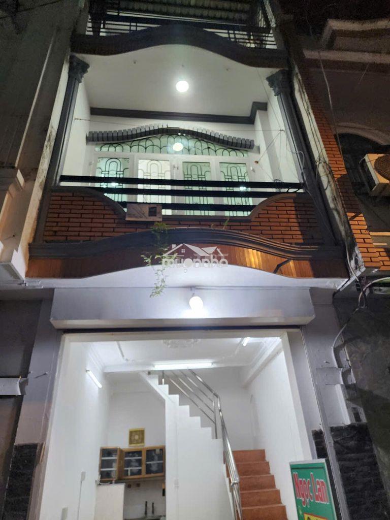 Cho thuê nhà quang trung hẻm 6m thông 2pn, 2wc