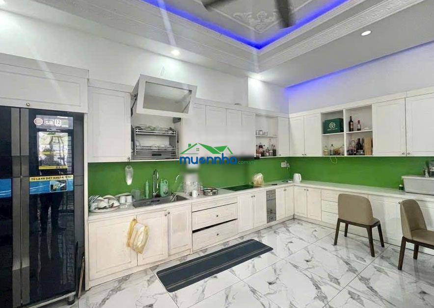 9.7 tỷ 112m², 4 tầng, 6pn, khu nhà lầu biệt thự đường 10m, nhà có thang máy - Ảnh 2