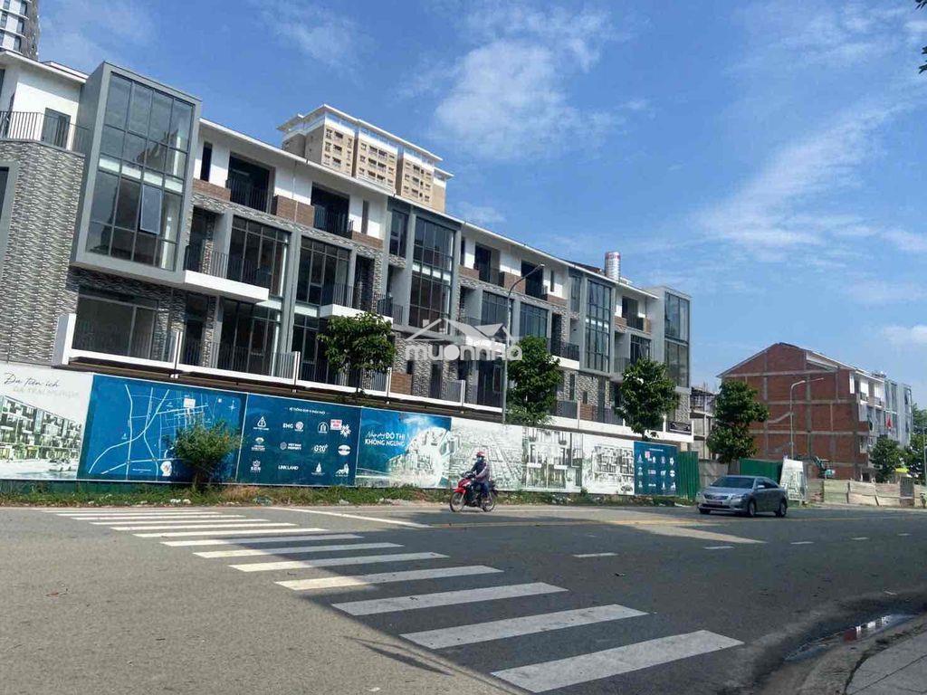 Bán nhà phố 2 mặt tiền unicomplex ngay trung tâm thương mại tp mới bd - 4