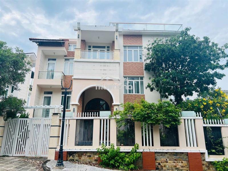 Bán biệt thự ocean view nha trang– view biển triệu đô .
