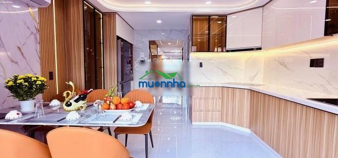 Siêu phẩm 6 tầng - thang máy - 6 phòng ngay gần công viên làng hoa hẻm xe hơi có gara ô tô - Ảnh 4