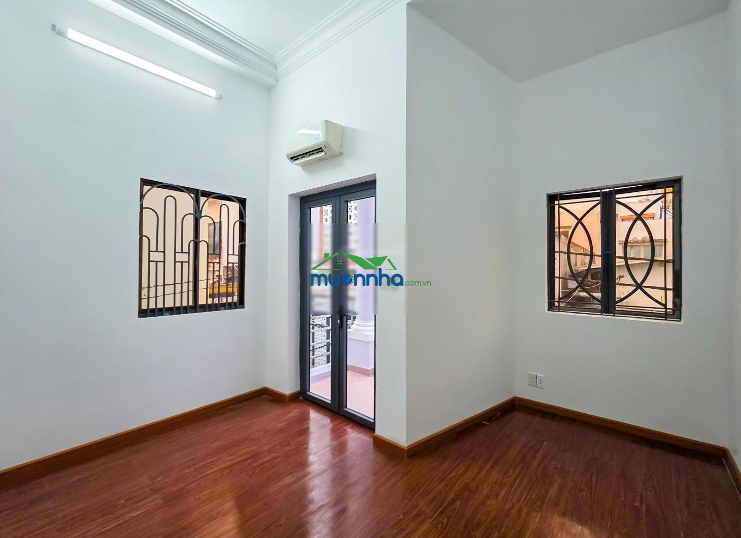 - Bán nhà 3 tầng hẻm oto nguyễn thị thập nối dài. dt 4x14 có 2 lầu giá 7,7 tỷ - Ảnh 2