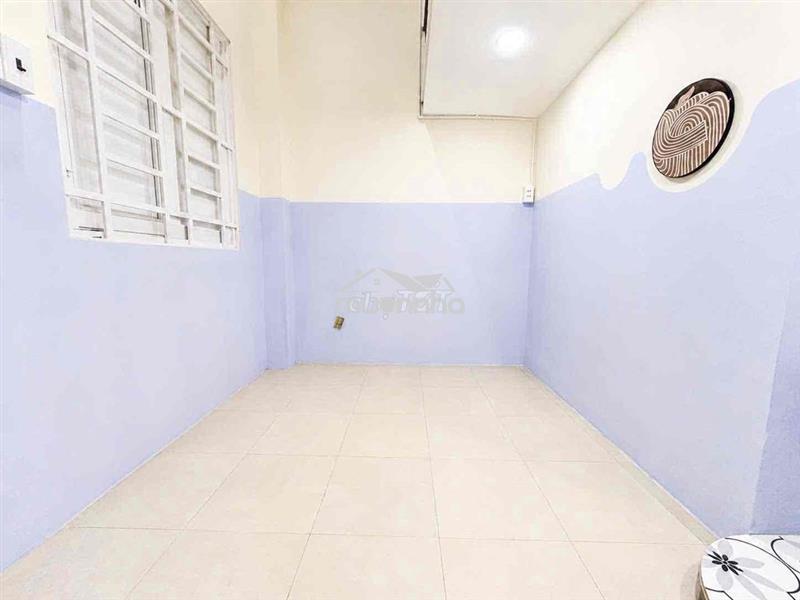 Phòng trọ dĩ an, gần khu công nghiệp sóng thần.