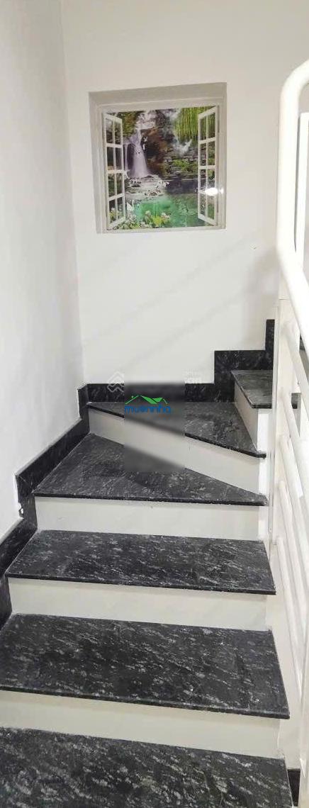 Nhà giá tốt 3 tầng . q. 8. giảm sốc 200 t . cho căn nhà 70 m2. p. phú định - 3