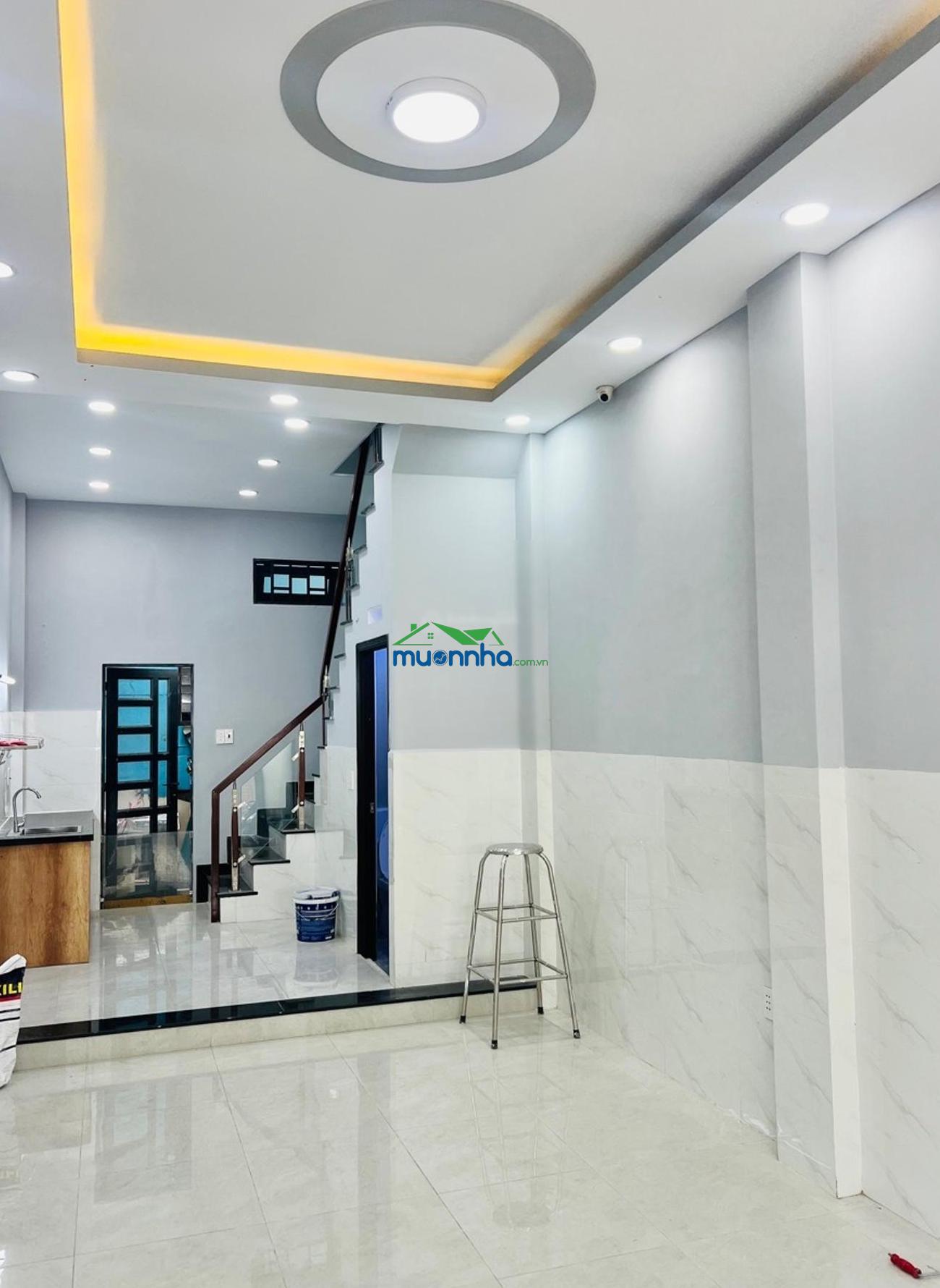 * Bán nhà hẻm 8m minh phụng quận 11 ( 34m2 - 2 tầng ) * 6.99 tỉ * nhà 1 trệt 1 lầu .....ban công - 2
