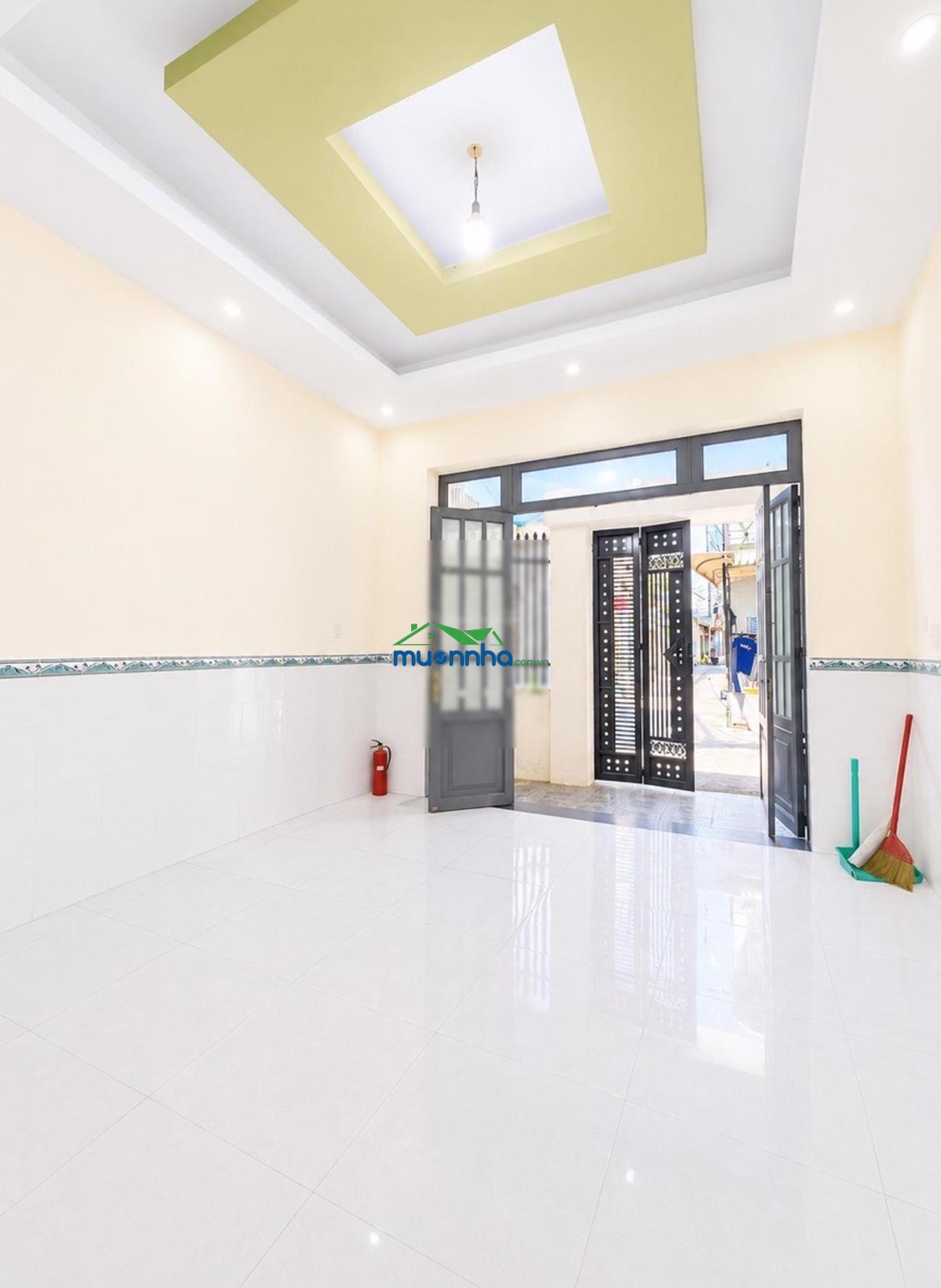 Bán gấp nhà dt rộng hxh sát mặt tiền đường nguyễn hữu tiến 72m nở hậu tài lộc,giá chỉ 5.9 tỷ còn tl - 2