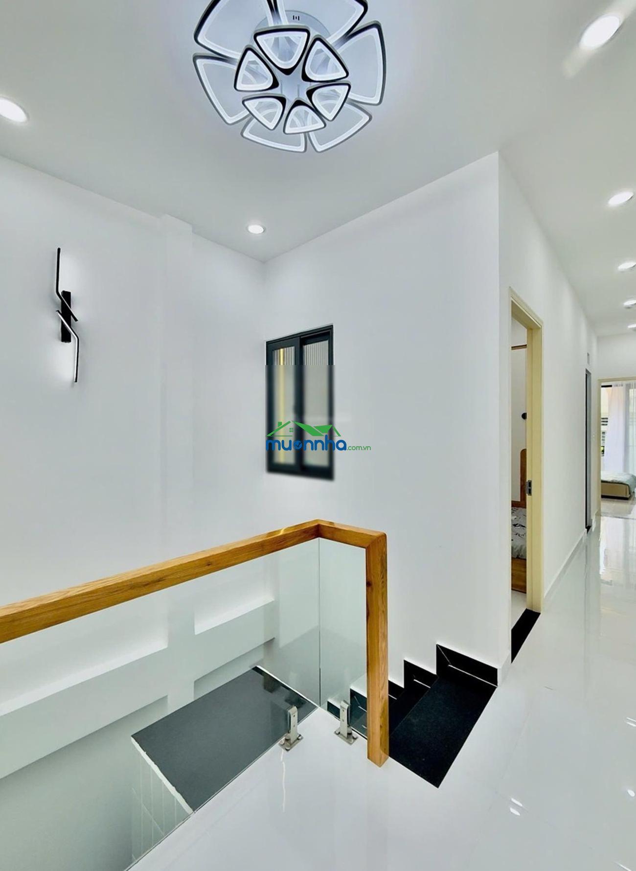 Bán nhà mới vạn kiếp - phan xích long - 1/ sát mặt tiền - hẻm xe hơi - gần 70m2 chỉ 8,59ty - 4