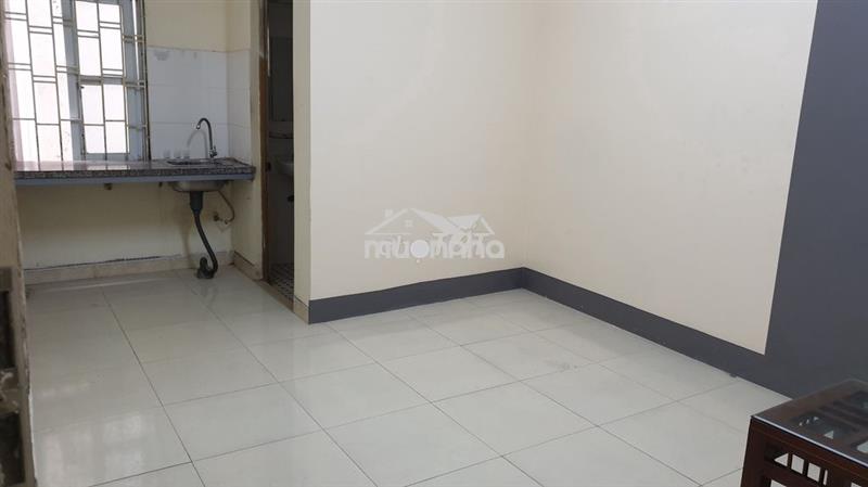 Nhà 32 m2 khép kín, nguyễn hoàng tôn, tây hồ