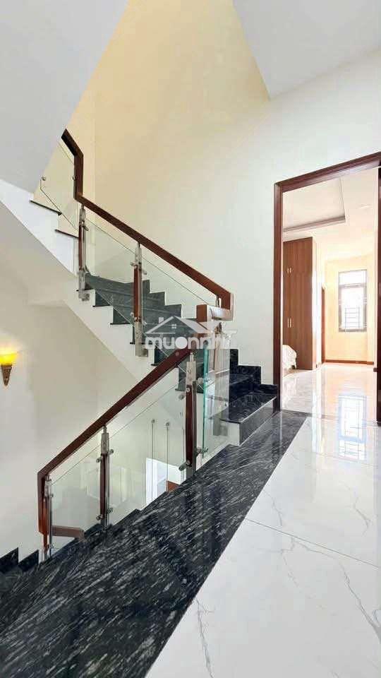 Nhà 3 tấm mặt tiền hoàn hùng nguyễn thị khắp - 2