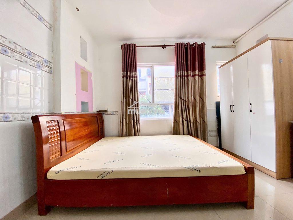 Studio ngay trường iuh cơ sở mới có thang máy cửa sổ trời máy lạnh - 4