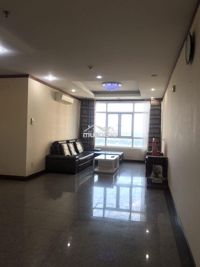 Cho thuê căn hộ giai việt -150m2 3pn view hồ bơi mát mẻ