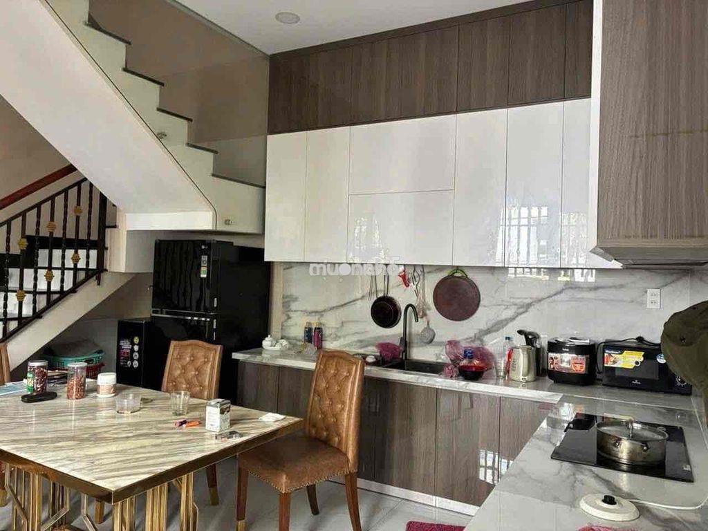 Cho thuê biệt thự sân rộng đậu nhiều xe 4pn 4wc ở + vpcty+ dạy học - 4