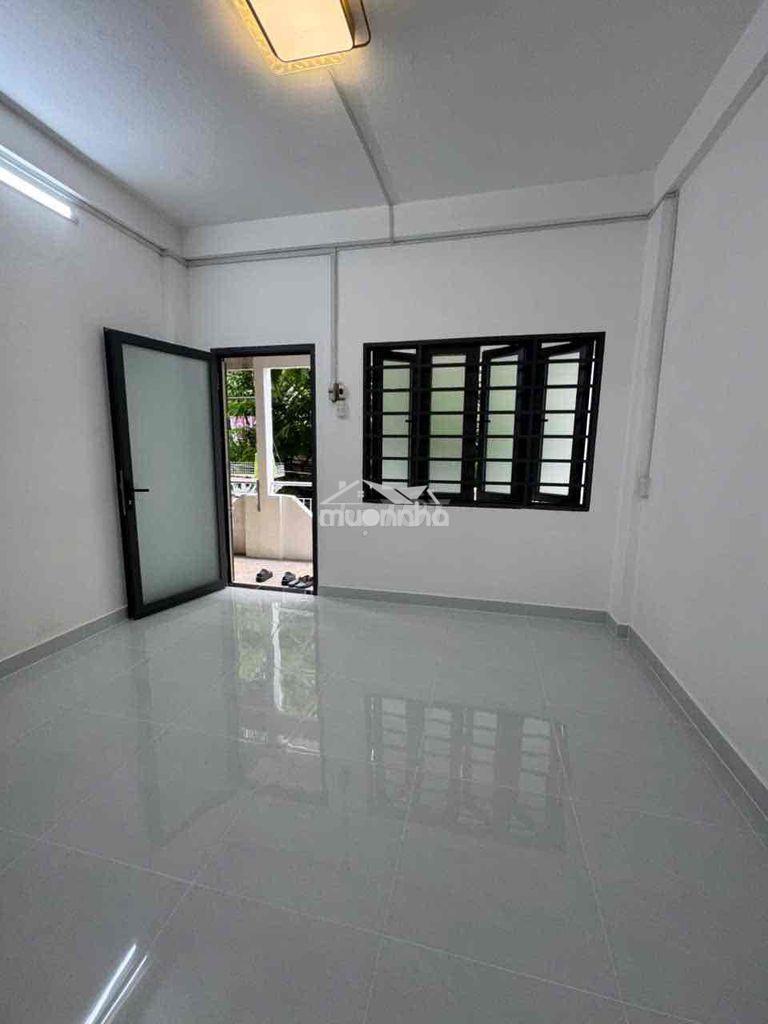 Cần bán căn chung cư bàu cát quận tân bình - lầu 1