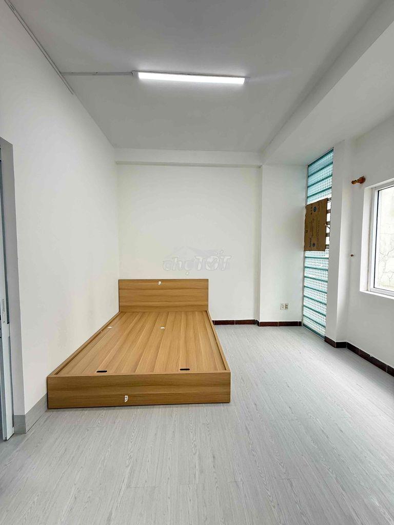 1 phòng ngủ 🍓( mới - ban công ) ngay sân bay rộng 45m2, bếp rộng - 2