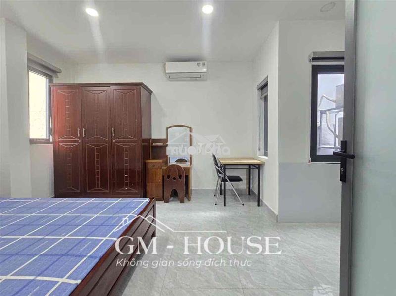 Cho thuê phòng full nội thất ngay ngã tư hàng xanh gần gtvt, ftu, uef