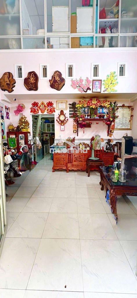 😎😎😎Siêu phẩm - ngang 5m - ngã tư bốn xã - 2 tầng - pháp lý chuẩn - 3