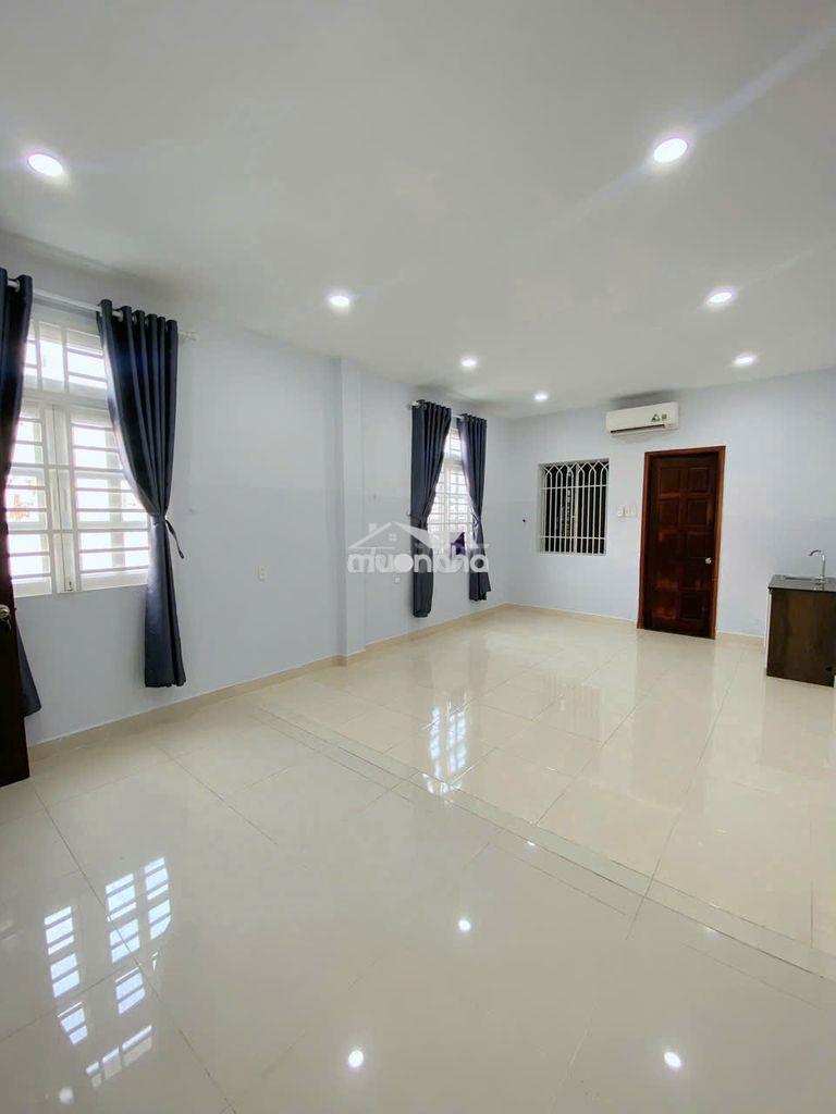 Phòng 35m2 sẵn máy lạnh phường 15 tân bình - 2