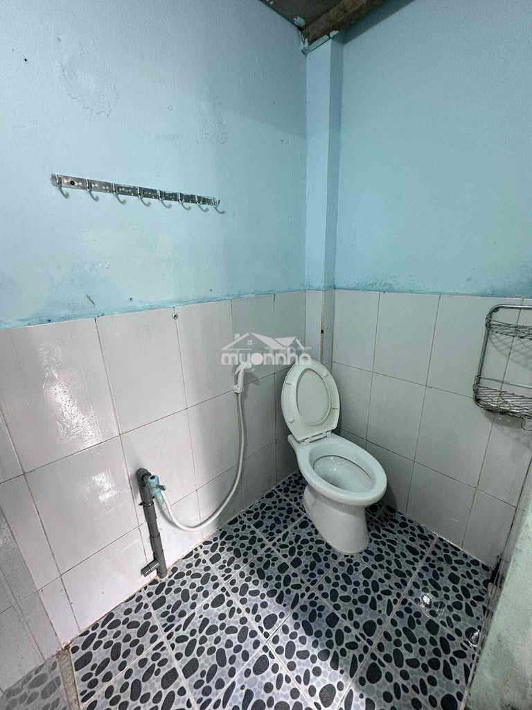Cho thuê phòng giá rẻ , gần chợ phú xuân - 4