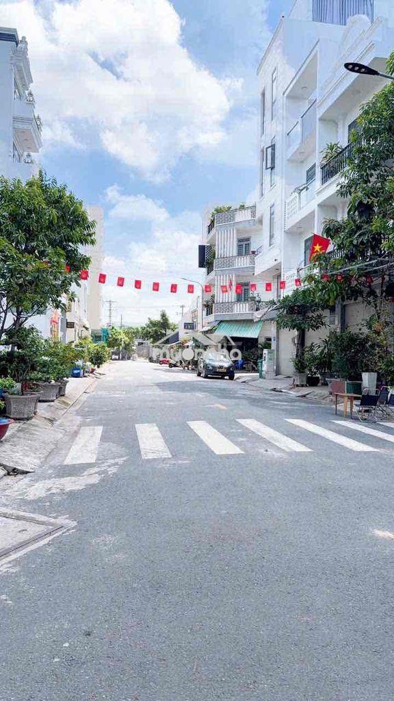 Nhà đường 10m tây lân [5x15m], 2 lầu suốt, 3wc - 2