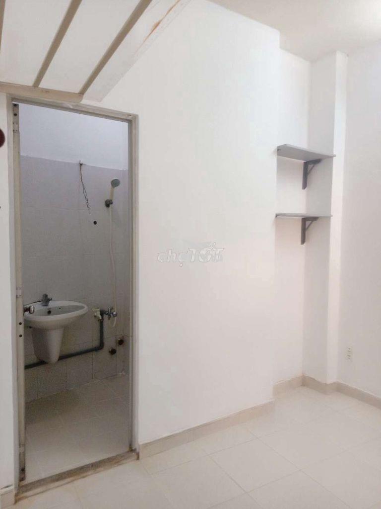 Phòng trọ 12m2 trần văn đang phường 11 quận 3 tp hcm - 3