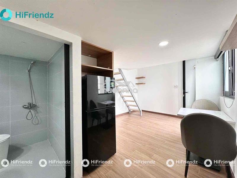 Căn hộ dịch vụ mới xây 100%  ngay trần bá giao
