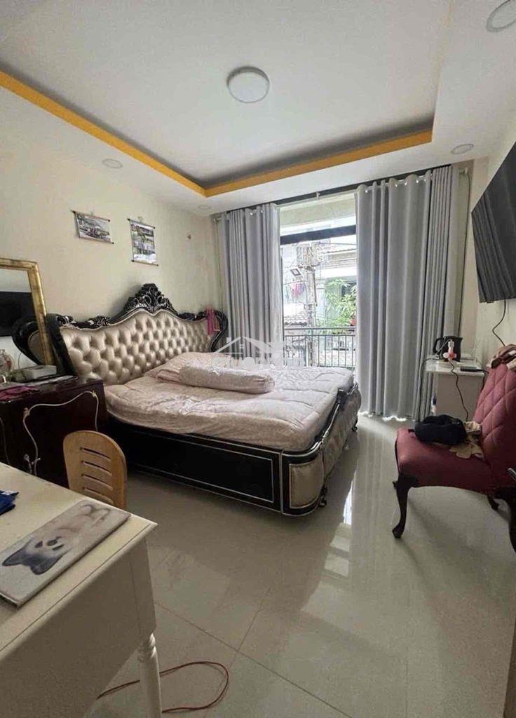 Nhà 3 tầng kinh dương vương q6 giá tốt