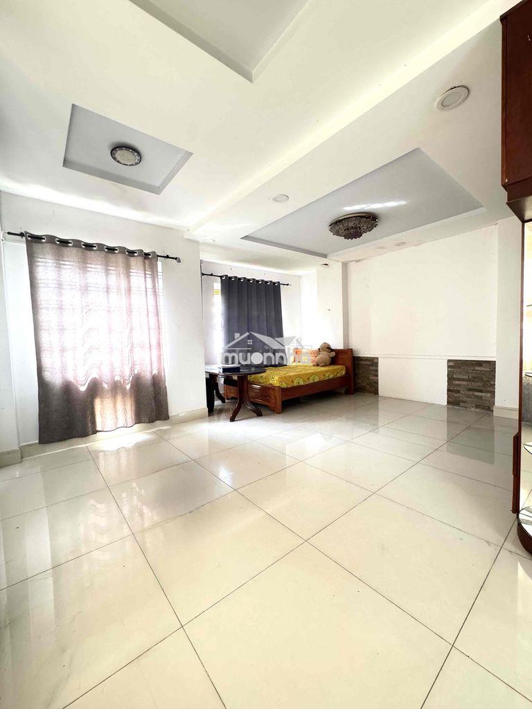 Cho thuê phòng lớn 50m2 siêu rộng 3 cửa sổ thoáng đường cao lỗ quận 8