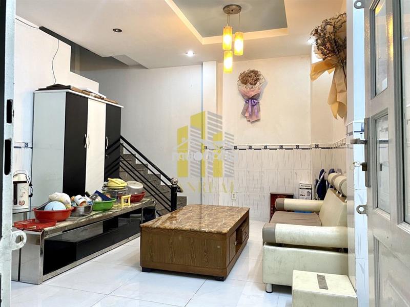 Cho thuê nhà nhỏ khu thảo điền chỉ 9 triệu