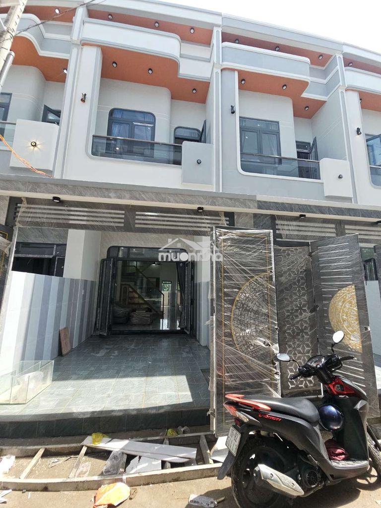 Nhà phố 1 trệt 1 lầu sổ hồng riêng từng căn thổ cư full gpxd miếuôngcu - 3