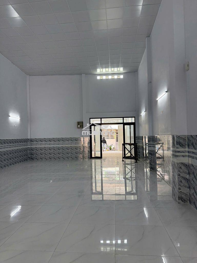 Bán căn nhà xưởng diện tích to, giá rẻ nhất khu vực. - 2