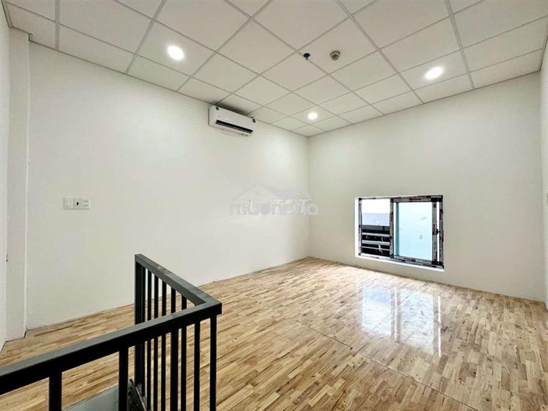 Phòng mới gác cao gần vòng xoay lê đại hành qua đh bách khoa - huflit 