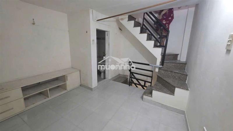 Nhà thuê nguyên căn 2pn 3wc ,ở liền