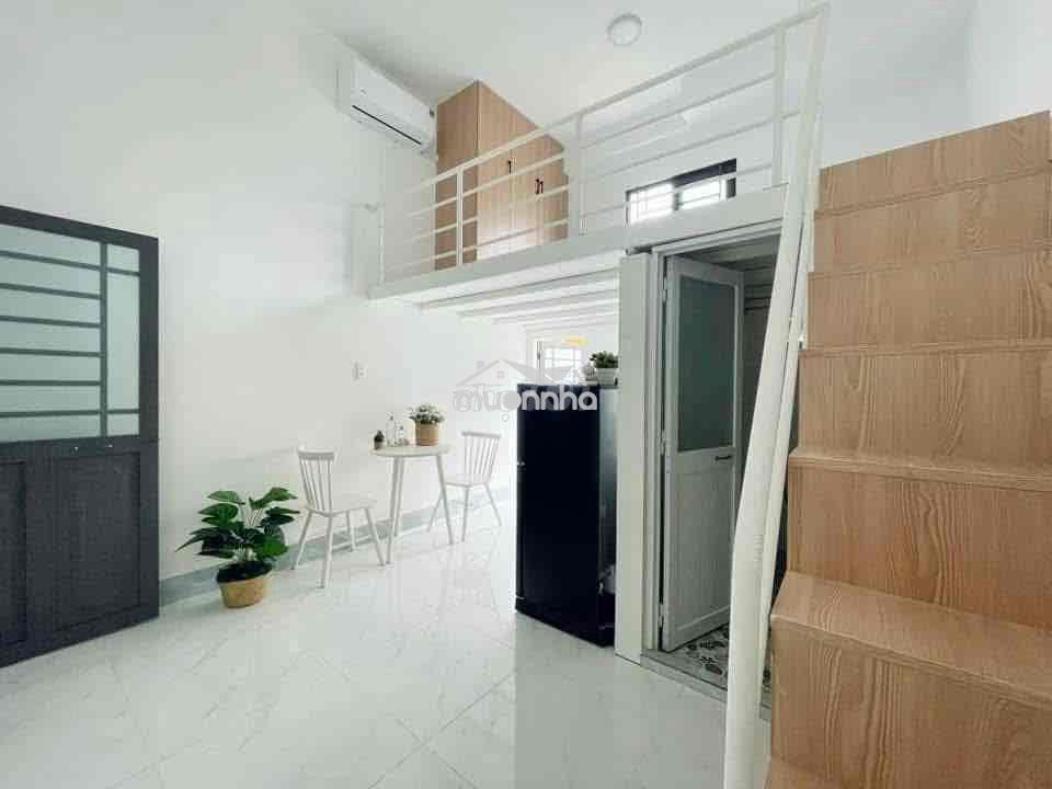 Duplex có ban công cửa sổ siêu thoáng ngay vòng xoay cống quỳnh - 3