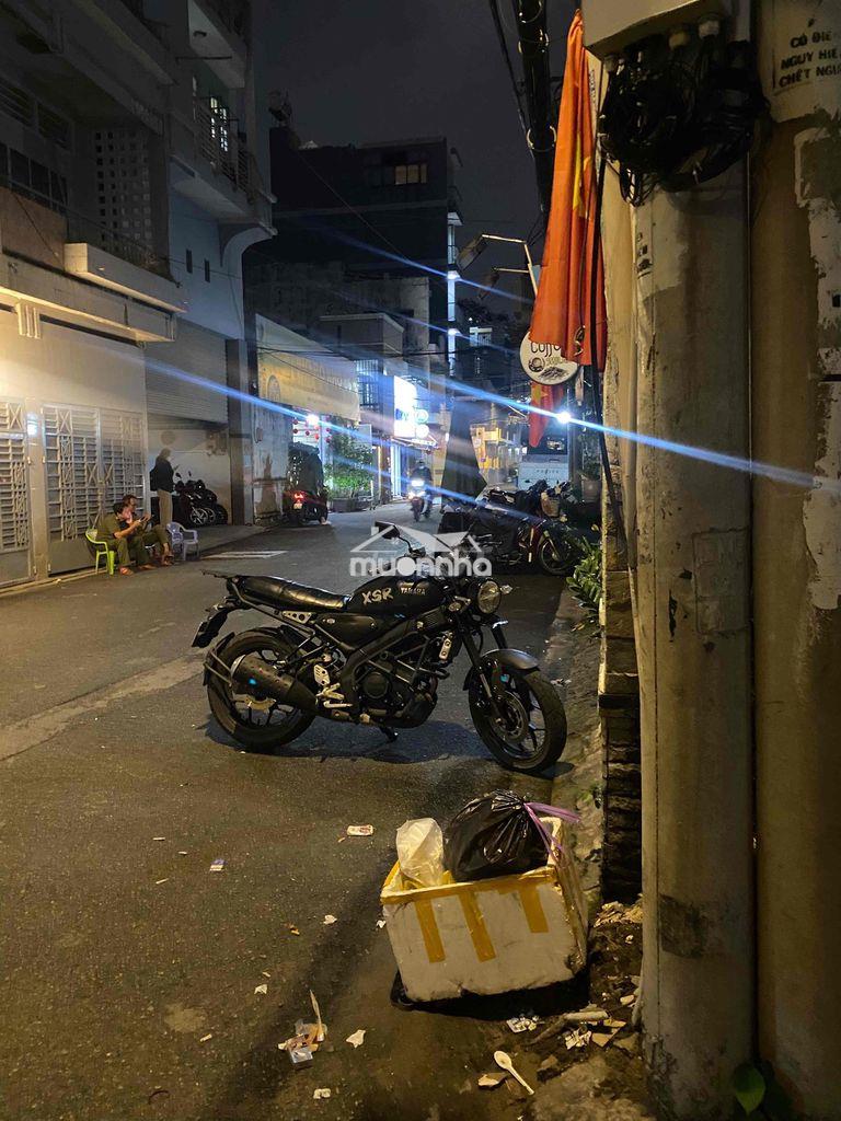 Phòng ban công quận 3 giá rẻ - 3
