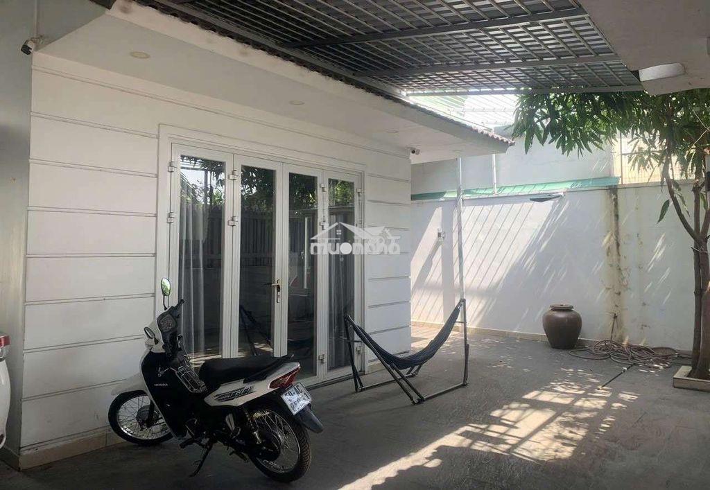 Nguyên căn villa giá rẻ mát mẻ, 2 phòng ngủ - 2