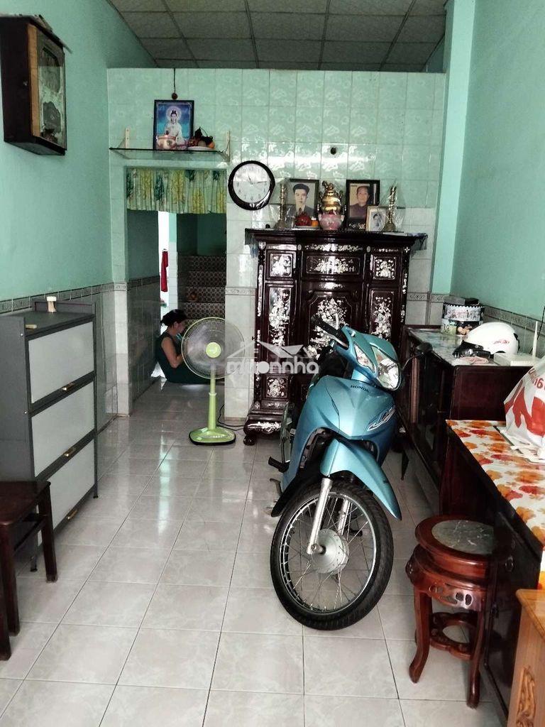 Nhà hẻm 