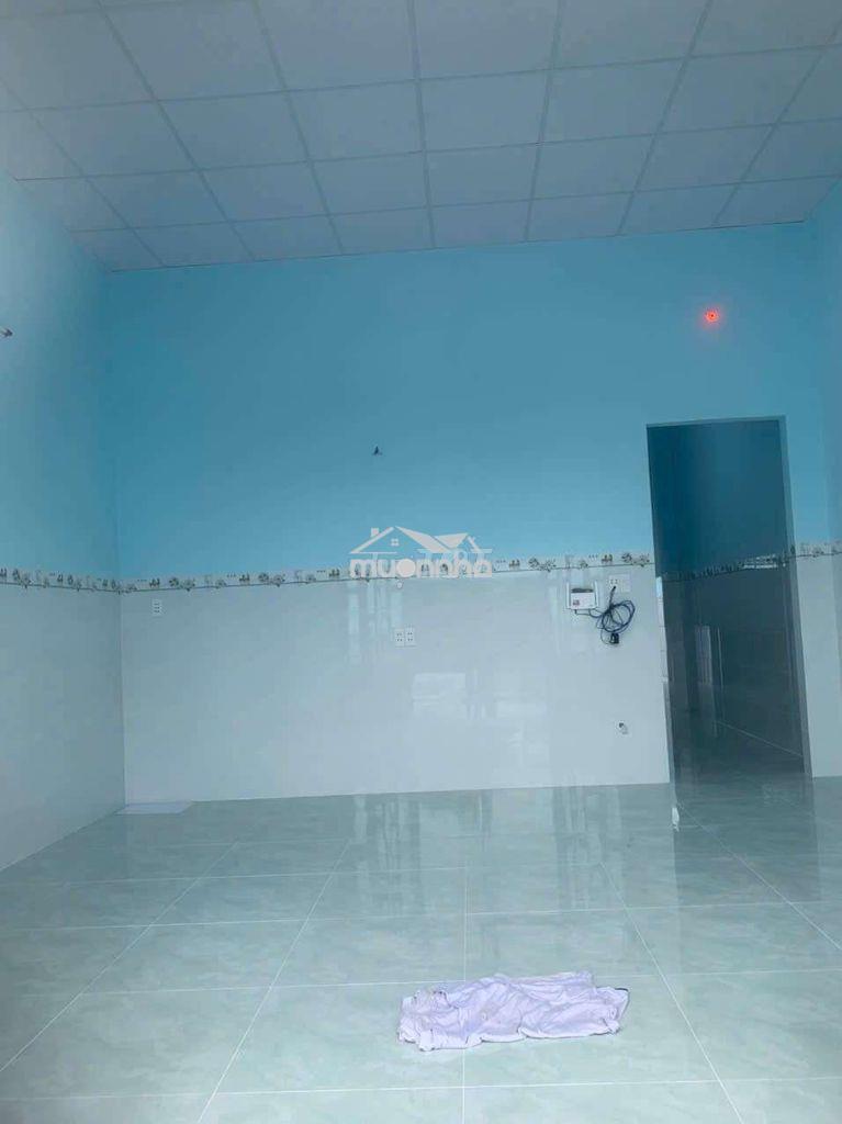 Cho thuê nhà cấp 4 đường 8 long phước - 2