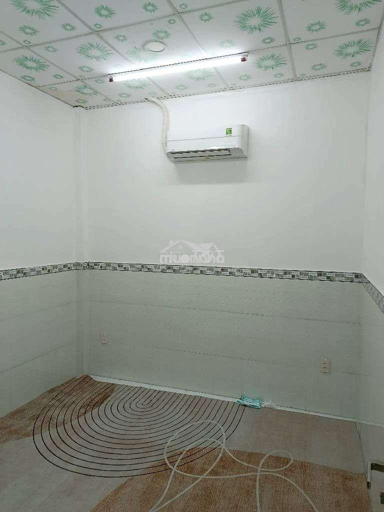 Bán nhà quận 12 dt 4, 5x19 nhà 2 tầng hẻm đường nhựa 6m thông - 4
