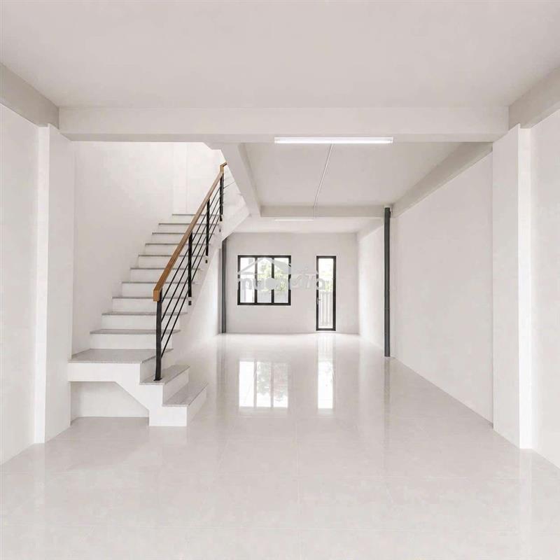 Cho thuê nhà 25tr lakeview sàn trông suốt, mỗi tầng 1 nhà vệ sinh