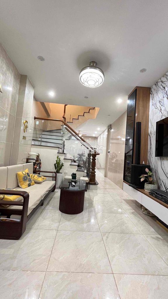 Cần bán nhà chính chủ