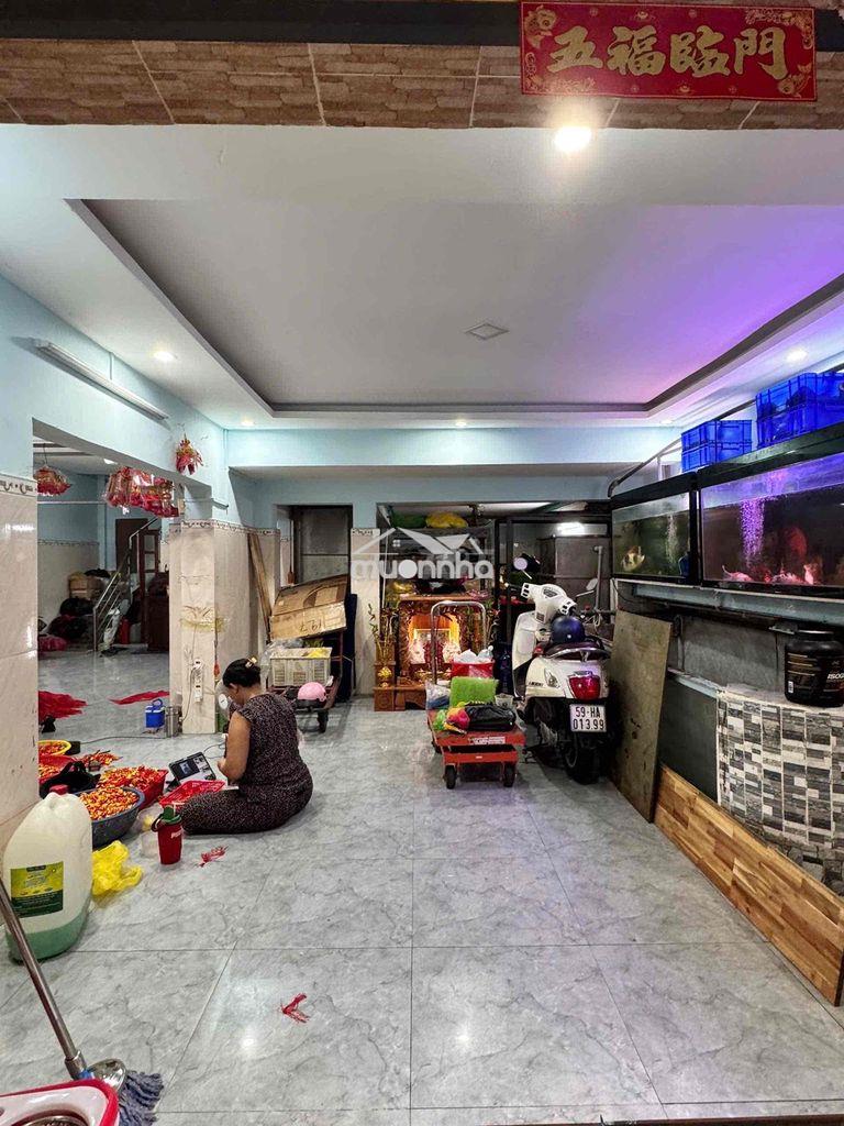 Nhà lớn hẽm sau ubnd xã bình hưng - 2