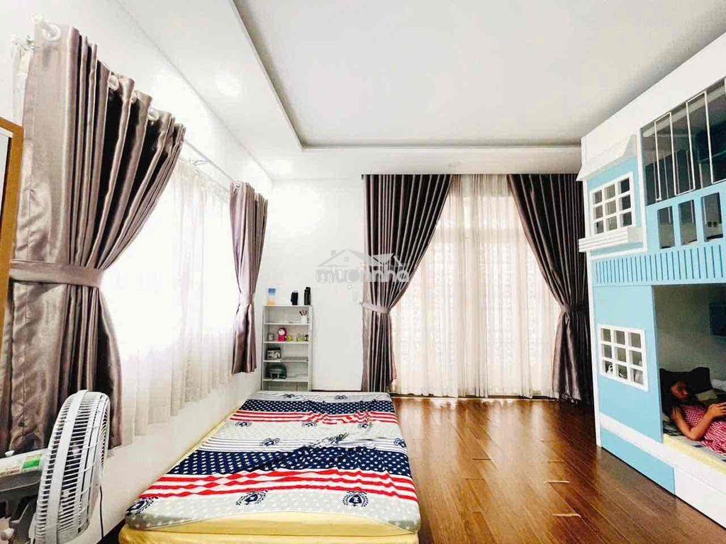 Nhà 2 lầu 5x17 hẻm 8m khu đồng bộ đẹp có nội thất - 3