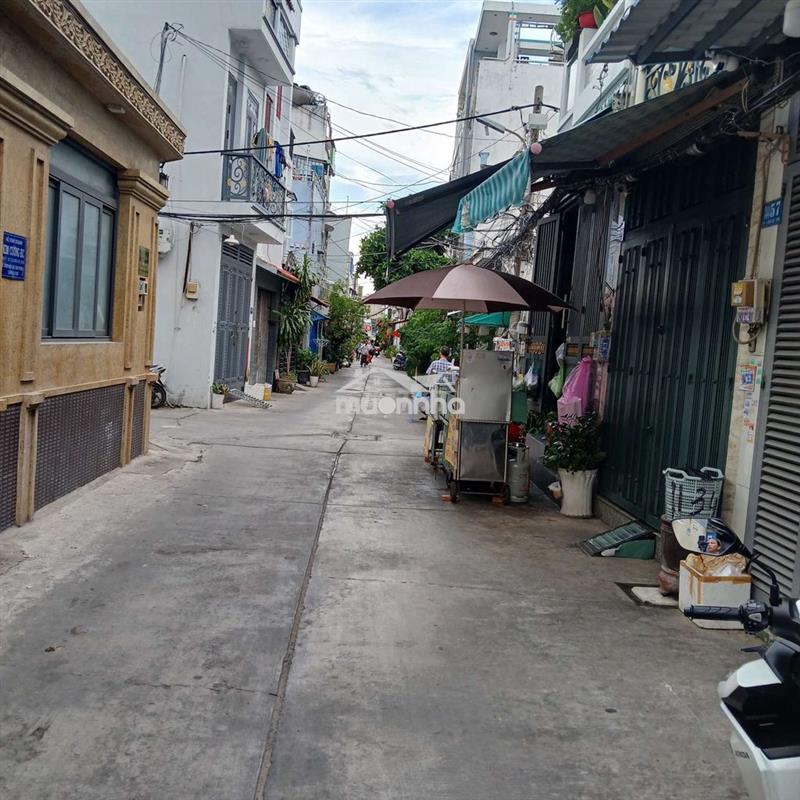 4 tỷ 350 thương lượng, nhà 3 tầng, mặt tiền kinh doanh, 4 phòng ngủ