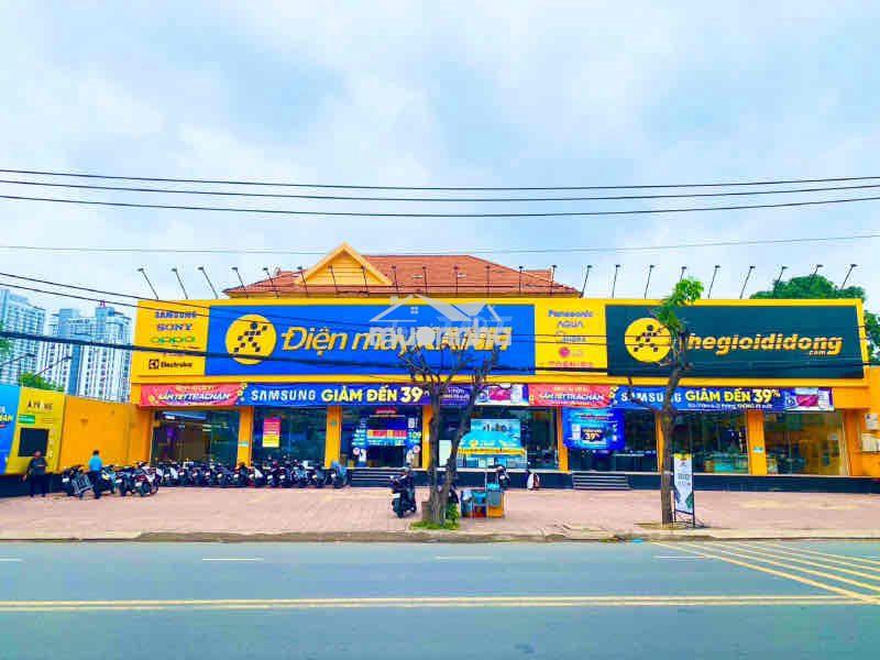 Quận 7 - xe hơi ngủ nhà - 4,5❌15m - 2 tầng - nguyễn thị thập - hơn 6t - 2